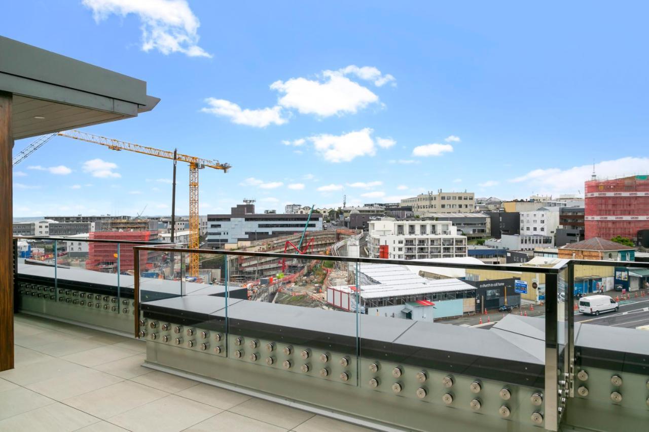 Enfield Sky - Brand New Luxury Penthouse Apartment Auckland Bagian luar foto